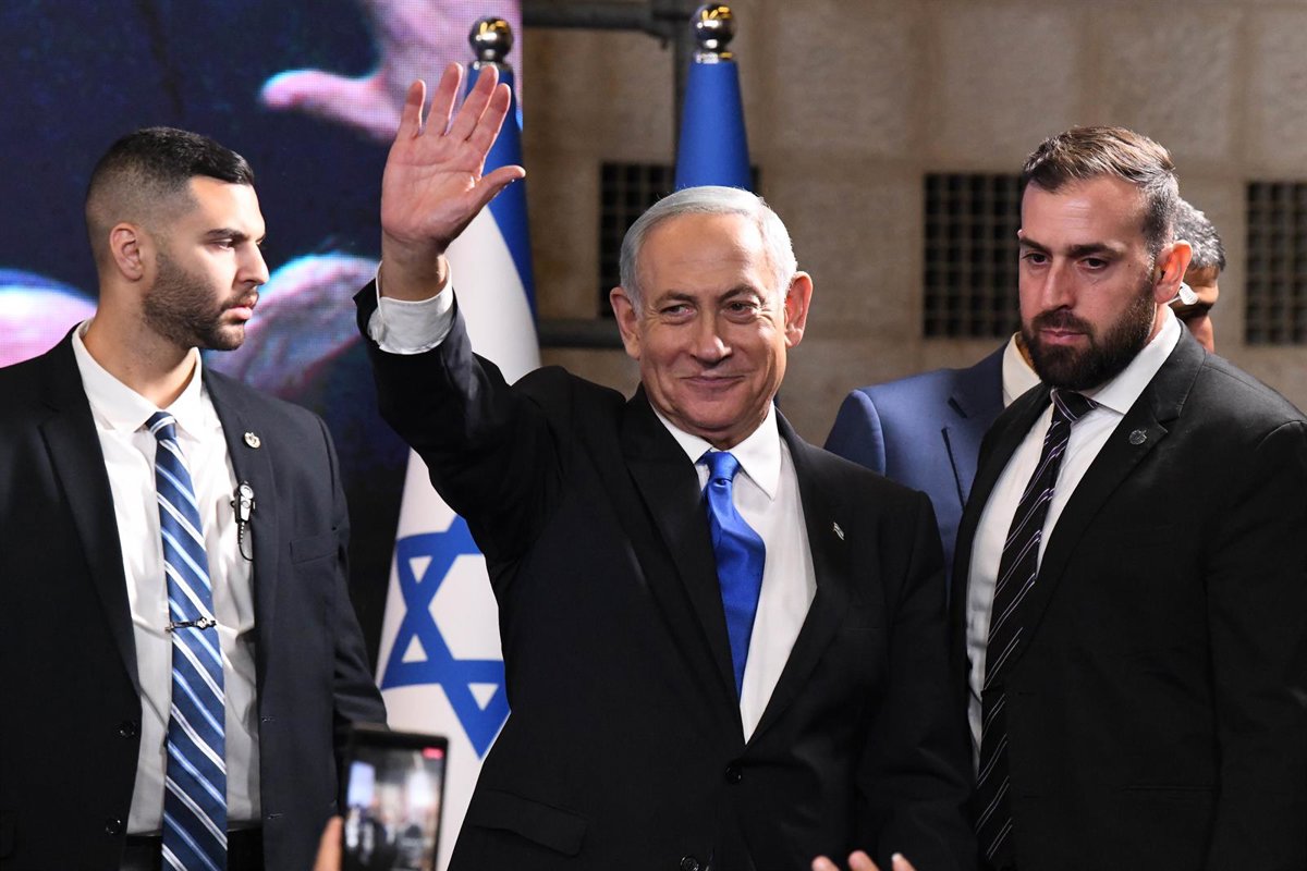 Netanyahu acusa a la izquierda y al islam radical de "destruir" Francia, Italia y España