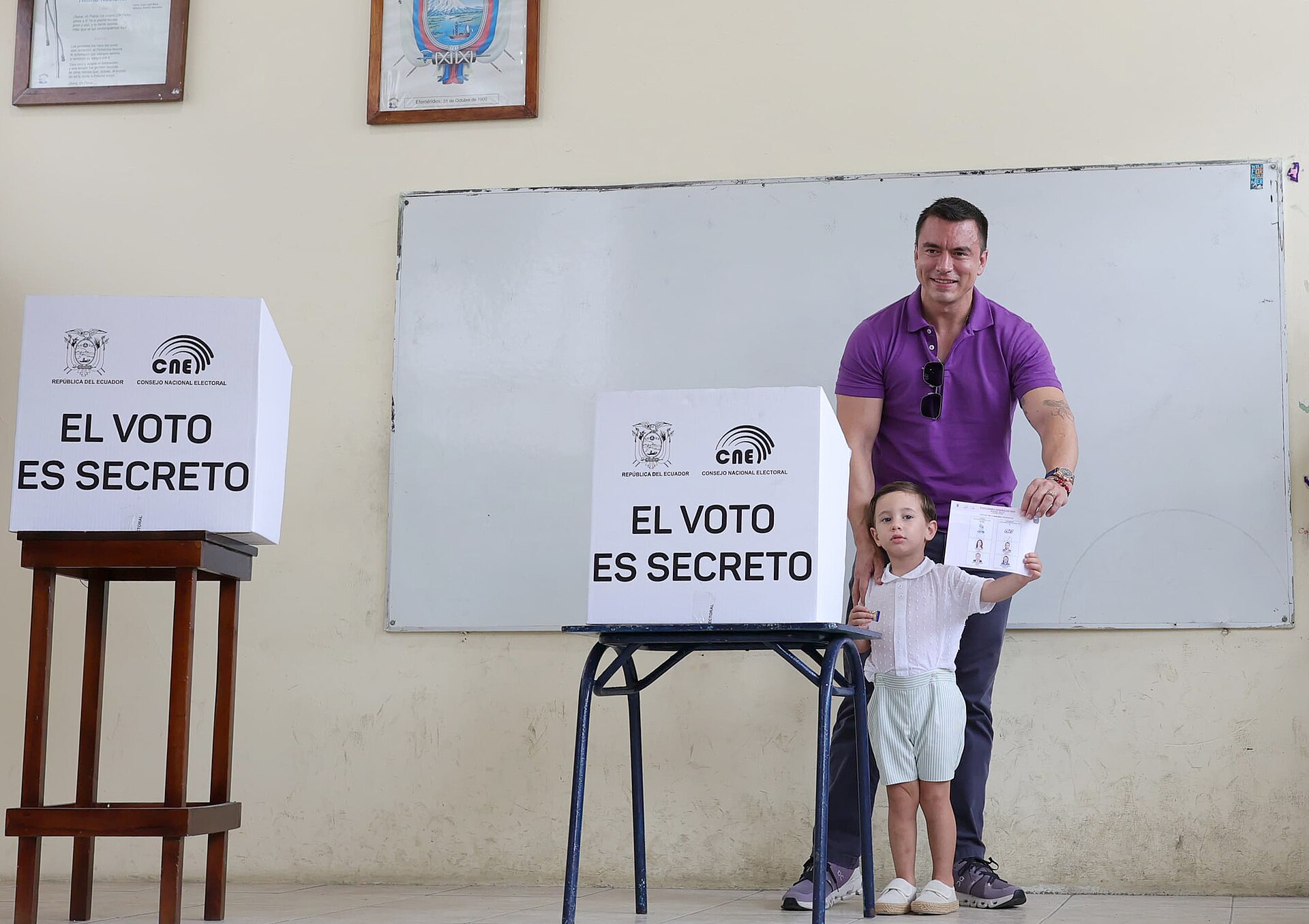 Noboa acusa a opositores de Ecuador de financiarse con dinero del crimen