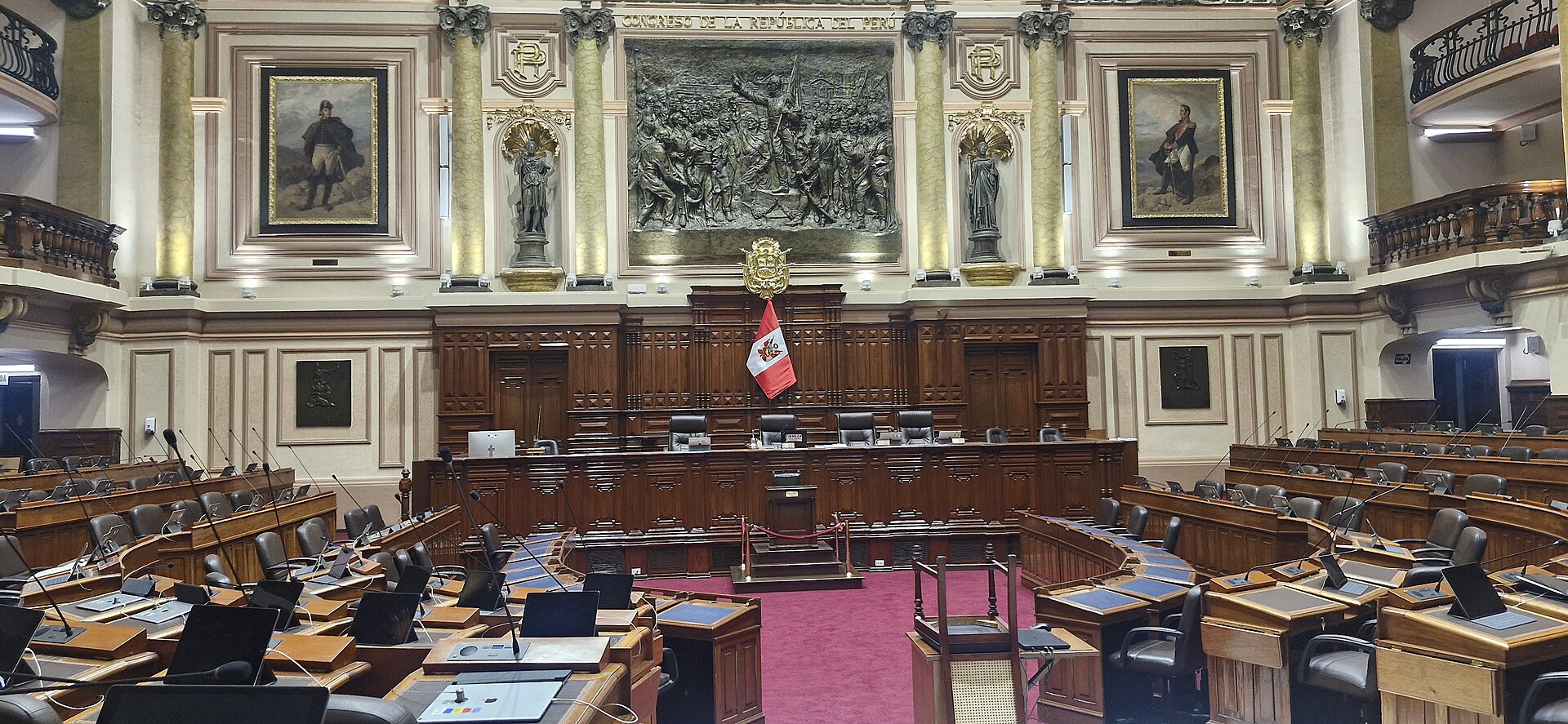 Perú debate la Ley MAPE y una nueva prórroga del Reinfo