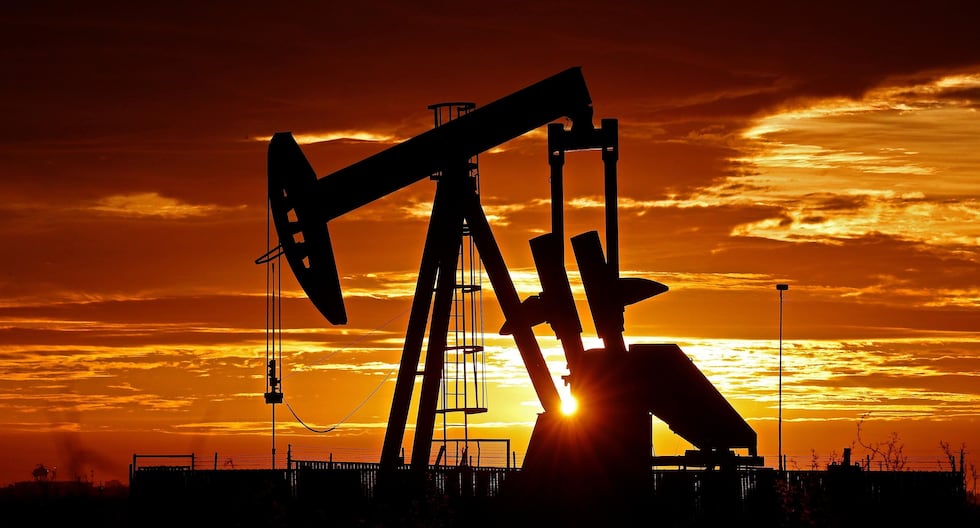 Perú cae 99% en inversión en exploración petrolera desde 2012