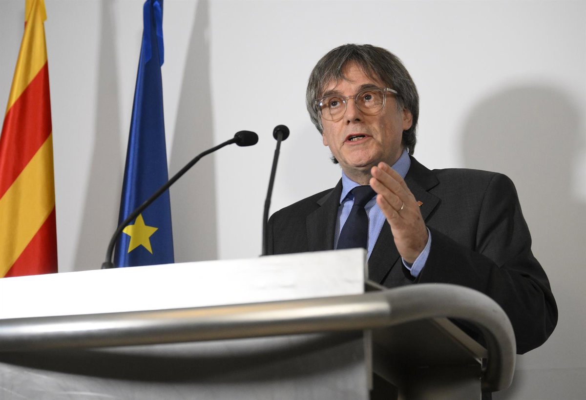 Puigdemont asegura que prepara su regreso a España desde Bélgica