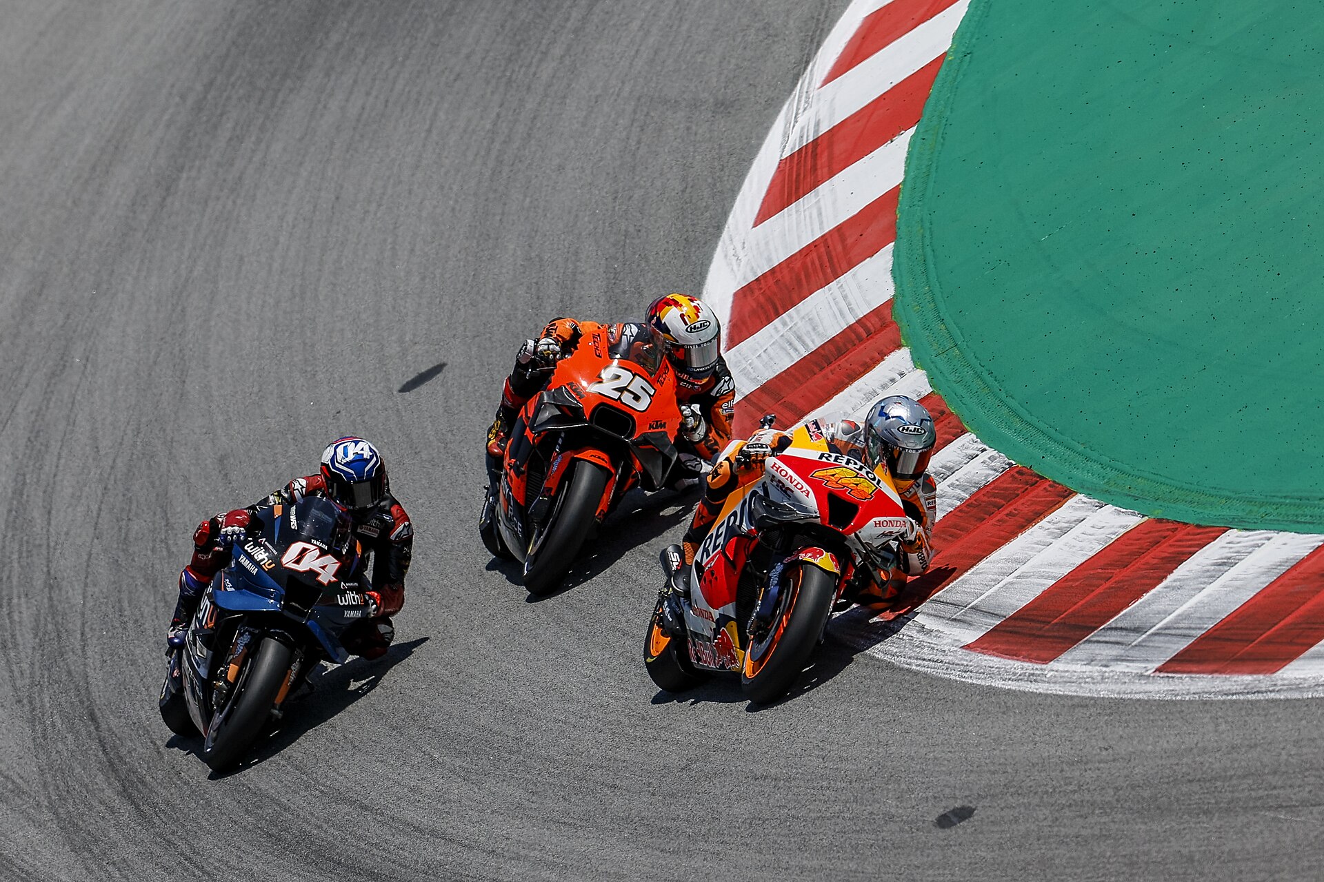 Raúl Fernández logra su primera pole en MotoGP en Portugal