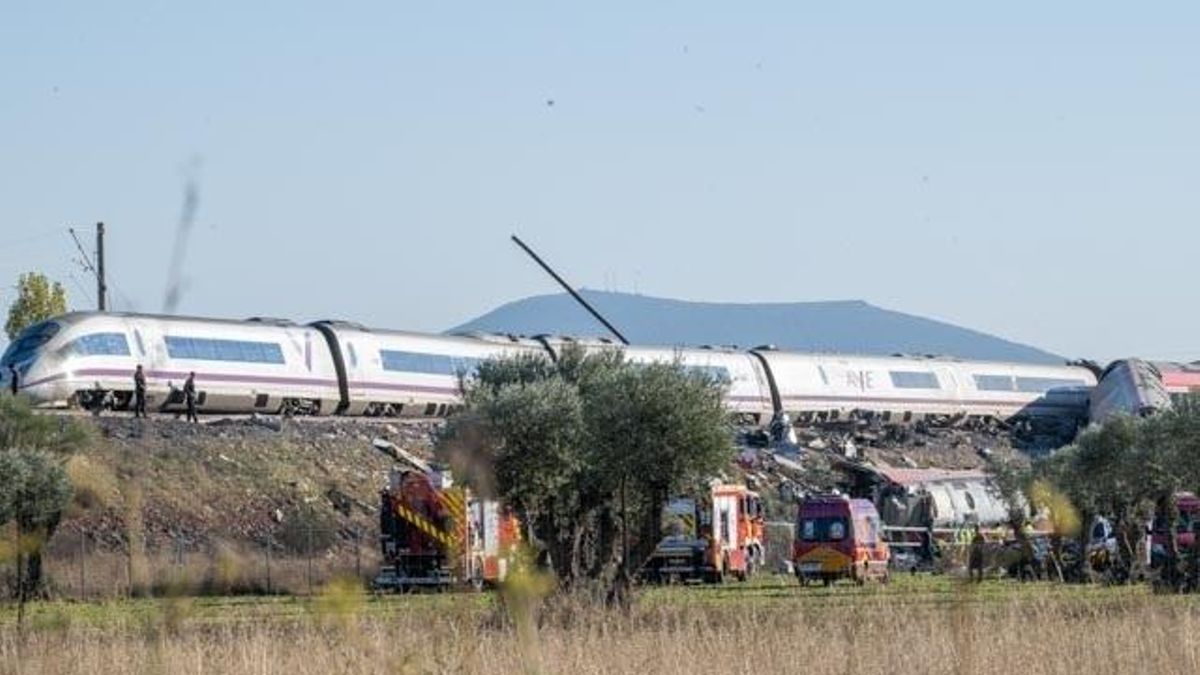 España: un guardia civil relata el rescate de una superviviente del Iryo en Urda