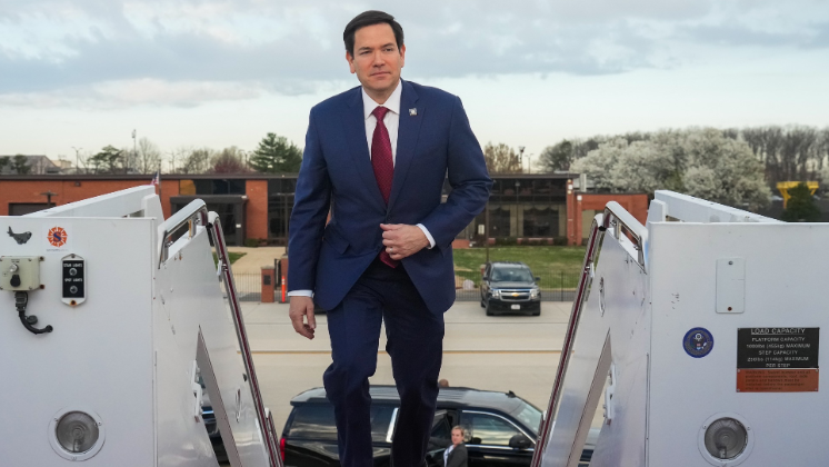 Rubio viaja a Jamnagar, en la India, sede de la mayor refinería