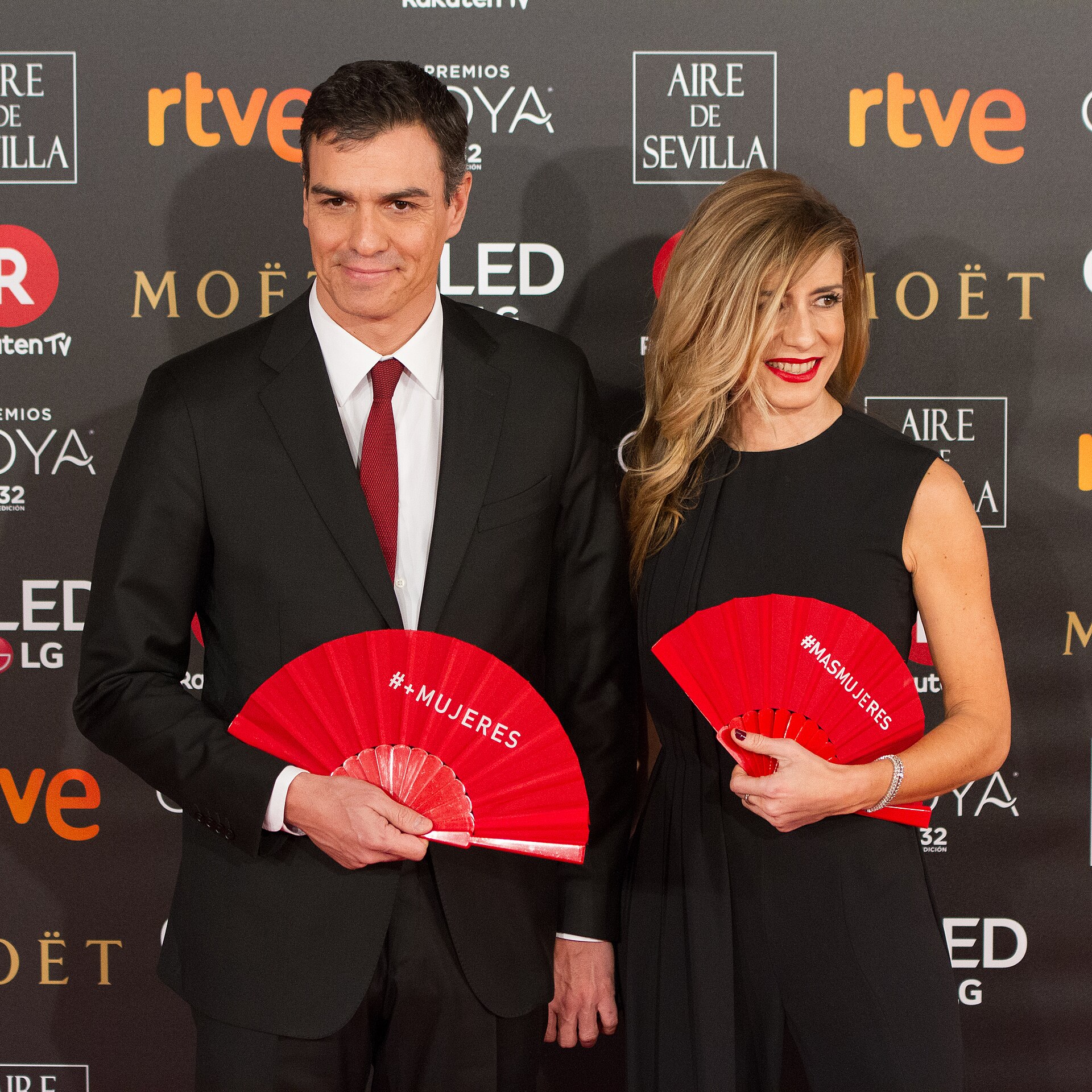 Sánchez defiende que Begoña Gómez dejó su trabajo al llegar a Moncloa