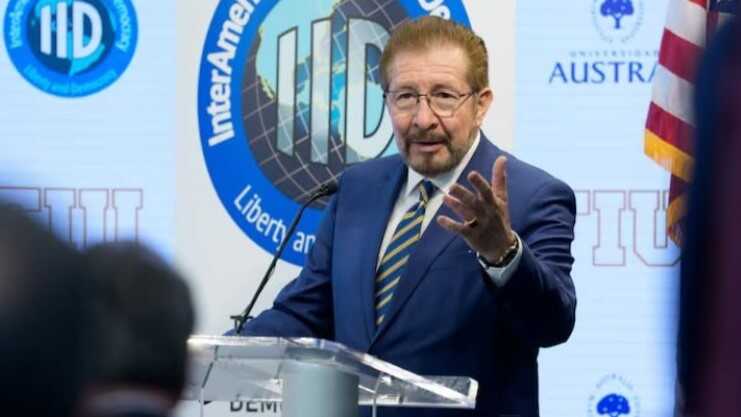Sánchez Berzaín anuncia una “Gran Alianza Boliviana” contra el “narcoestado”