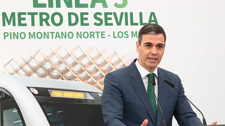 Sánchez advierte que PP y Vox "firman la carta de defunción" del Estado del Bienestar en España