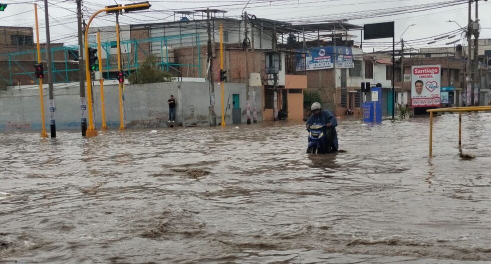 Perú: lluvias en Piura y Tumbes seguirán por horas, según Senamhi