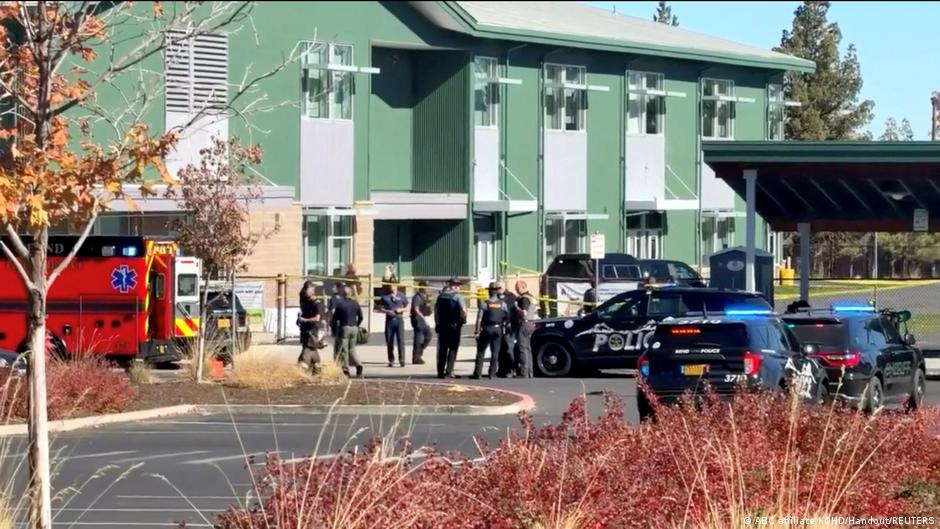 Tiroteo en una escuela primaria de Oregón, Estados Unidos, deja cuatro muertos