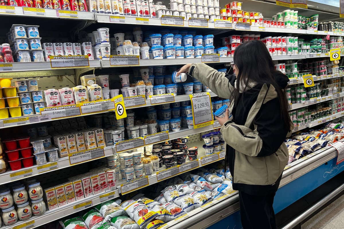 Argentina: caen por octavo mes las ventas de supermercados en agosto