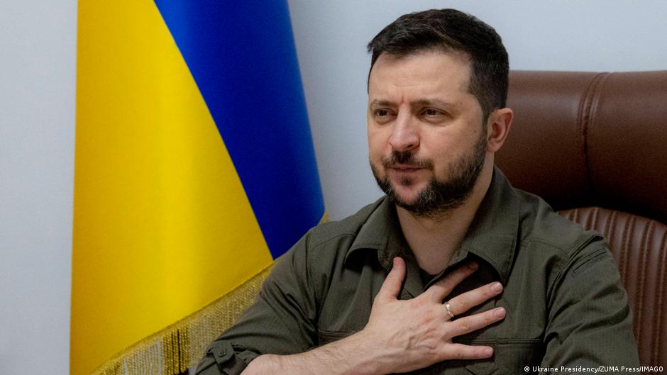 Zelenski sostiene que sería un "error histórico" que EE. UU. apoye a Rusia